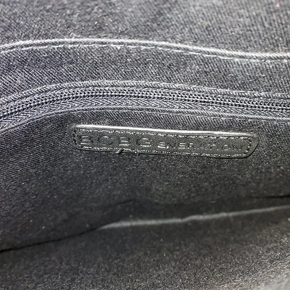 BCBG Generation Distressed Silver Envelope Style Clutch Y2K!  EUC! - Picture 3 of 4